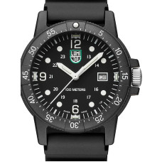 Luminox X2.2001